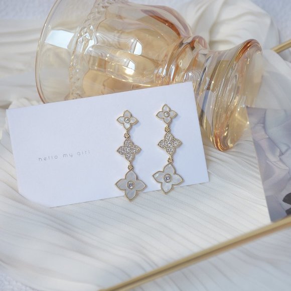 NEW 14K Gold Plated Diamond Clover Drop Earrings - Picture 6 of 7